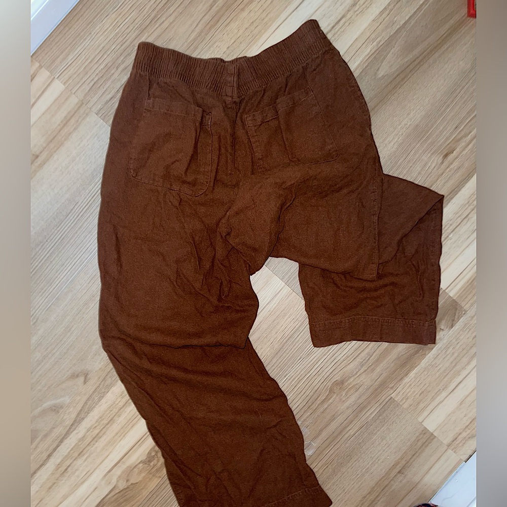 Old Navy Men's Corduroy Pants in Rich Brown